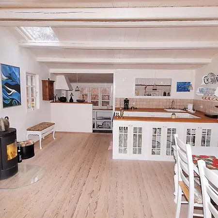 Two-bedroom Holiday Rodtungevej 01 Vakantiehuis *